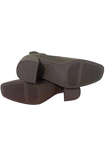 Journee Collection Harlowe Ankle Boots (view 2)