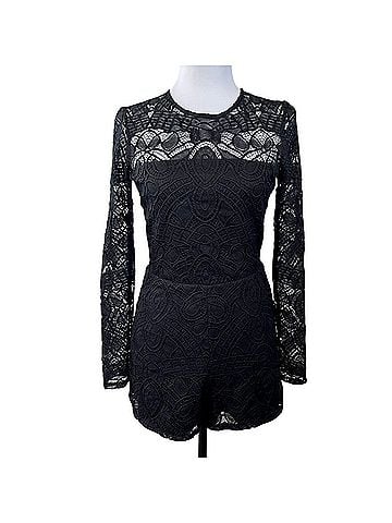 Alexis Romper (view 1)
