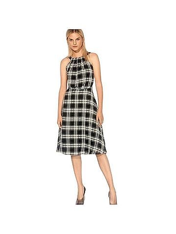 Cue Cue City Casual Dress (view 2)