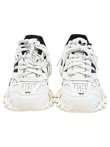 Balenciaga Balenciaga Track Forum x Adidas Sneakers in White Polyurethane (view 2)