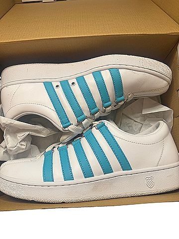 K-Swiss Sneakers (view 1)