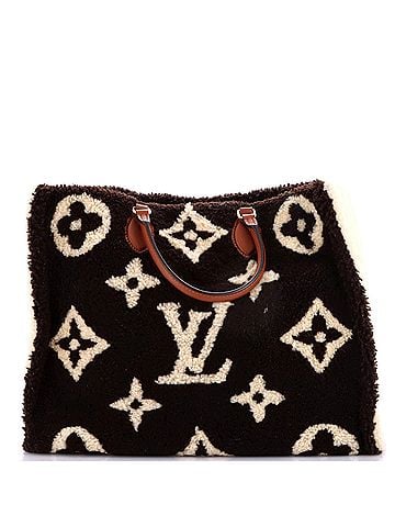 Louis Vuitton OnTheGo Tote Monogram Giant Teddy Fleece GM (view 1)