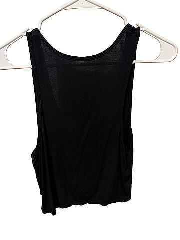 Vuori Sleeveless Top (view 2)