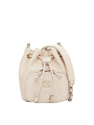 Chanel CHANEL nude grained leather quilted CC pocket bucket crossbody chain bag (view 1)