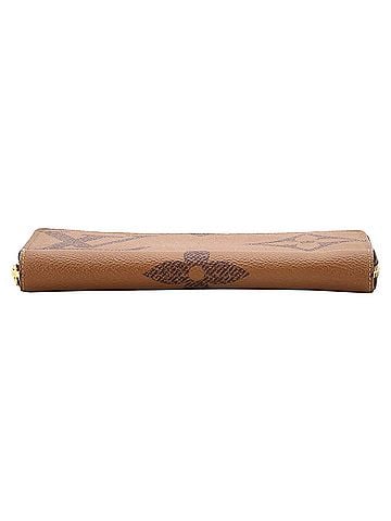 Louis Vuitton Zippy Wallet Reverse Monogram Giant (view 1)