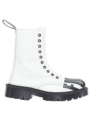 Vetements Vetements slogan leather combat boots (view 1)
