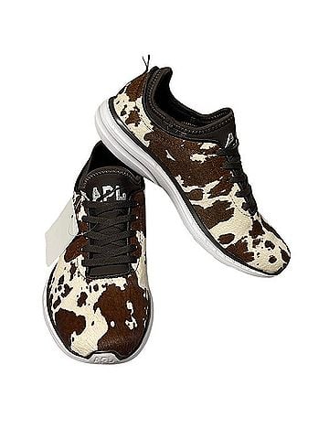 Athletic Propulsion Labs Iconic Phantom Sneakers (view 1)