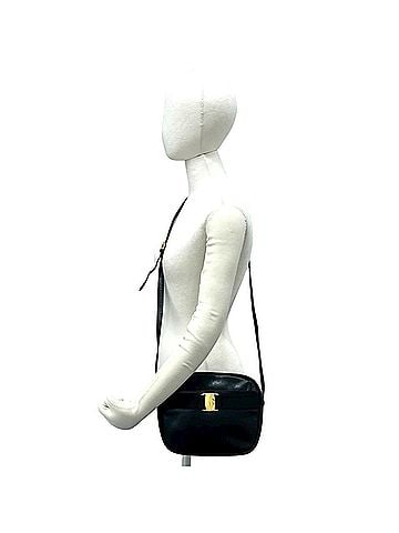 Salvatore Ferragamo Salvatore Ferragamo Vintage Vara Ribbon Leather Shoulder Bag, Black, 94441 (view 2)