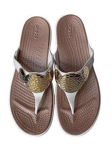 Crocs Sanrah Hammered Circle Wedge Flip Sandals Sandals (view 1)