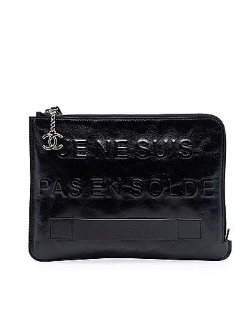 Chanel Distressed Calfskin Je Ne Suis Pas En Solde Clutch (view 1)