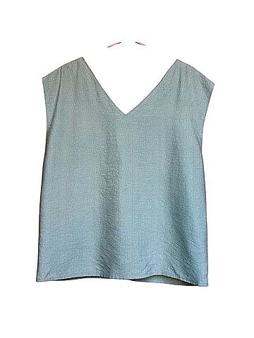 Blaque Label Tank Top (view 1)