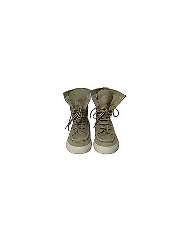 Common Projects Common Projects Tournament Shearling High-Top Sneakers in Grey Suede (view 2)
