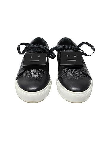 Acne Acne Studios Adriana Low Top Sneakers in Black Calfskin Leather (view 2)