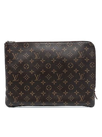 Louis Vuitton Monogram Etui Voyage MM (view 1)