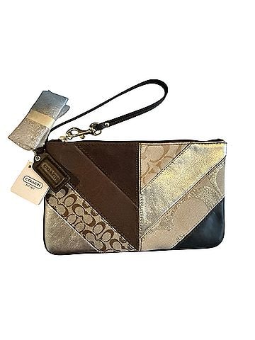 Coach Wristlet (view 1)