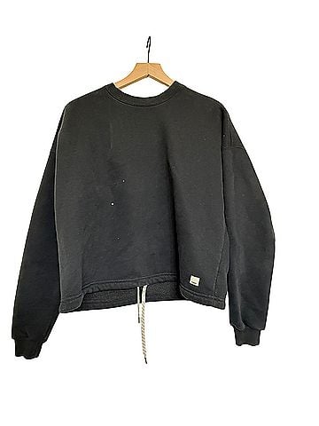 Vuori Sweatshirt (view 1)