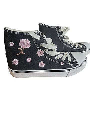 Amazon Essentials Sneakers (view 2)
