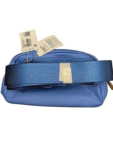 Lululemon Athletica Eveywhere Belt Bag Belt Bag (view 2)