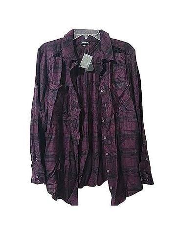 Torrid Long Sleeve T-Shirt (view 1)
