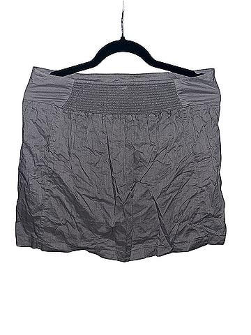 Old Navy Casual Skirt (view 2)