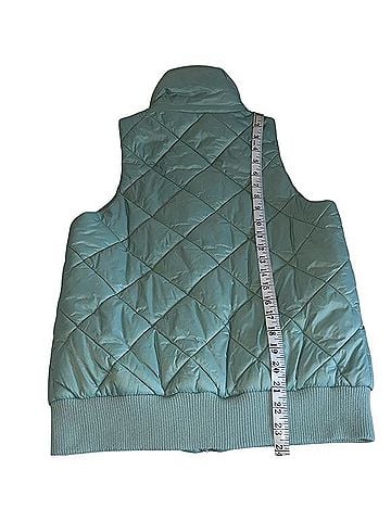Tuckernuck Jackson Vest (view 2)