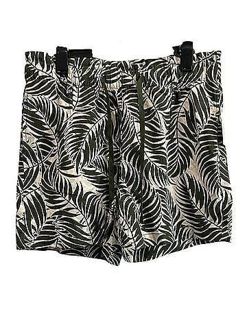 St. John's Bay Shorts (view 1)