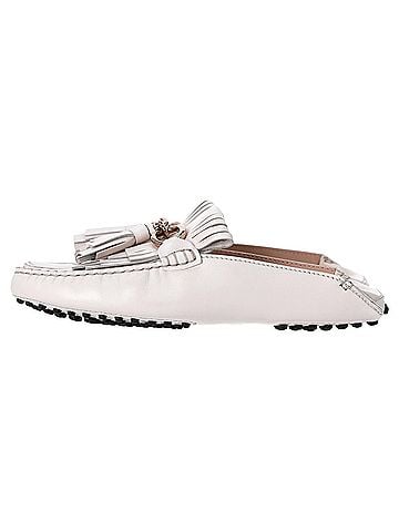 Tod's  Tod's Tassel and Chain Detail Loafers in White Leather (view 2)