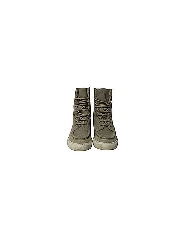 Common Projects Common Projects Tournament High Top Shearling Sneakers in Grey Suede (view 2)