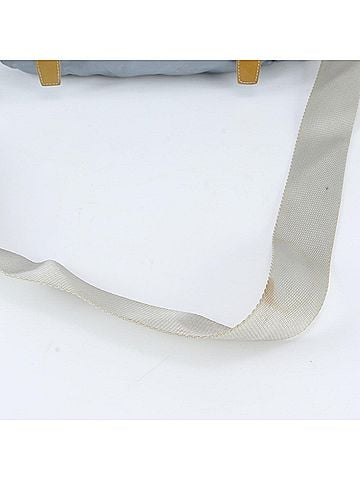 Prada Prada Tessuto Nylon Triangle Logo Leather Shoulder Bag Messenger for Men (view 2)