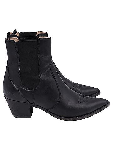Gianvito Rossi  Gianvito Rossi Embroidered Western Ankle Boots in Black Leather (view 1)