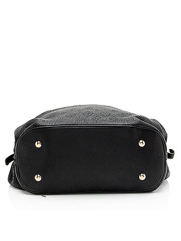 Louis Vuitton Louis Vuitton Mahina Leather L Hobo (view 2)