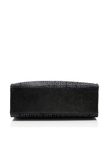 Givenchy Givenchy 4G Embroidered Canvas Chain Medium G-Tote (view 2)