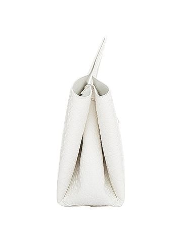 Bottega Veneta Bottega Veneta white embossed scaled leather top handle tote bag (view 2)