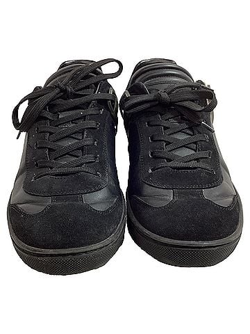 Louis Vuitton  Louis Vuitton Logo Low-Top Sneakers in Black Leather and Suede (view 2)