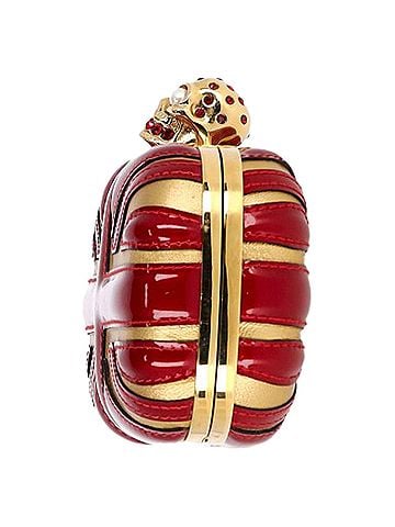 Alexander McQueen Alexander McQueen Britannia Skull Box Clutch Bag in Red Patent Leather  (view 2)