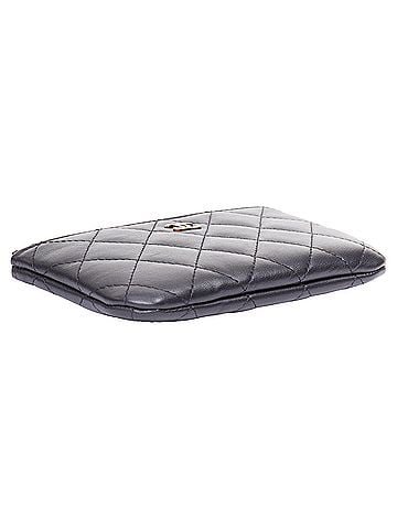 Chanel Chanel Classic Small Zipped Pouch lambskin gold tone metal pouch (view 2)