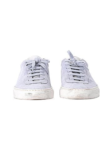 Common Projects Common Projects Summer Edition Sneakers in Baby Blue Suede (view 2)