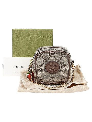 Gucci Gg Strawberry Coin Purse Wallet (view 1)