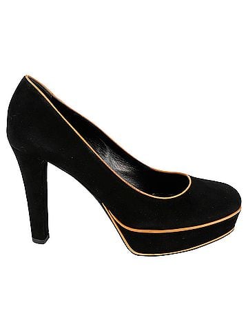 Gucci Pumps (view 2)