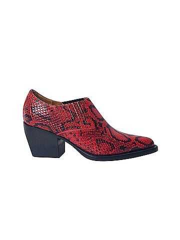 Chloé Chloé Rylee Snake-Effect Ankle Boots in Red Leather (view 1)