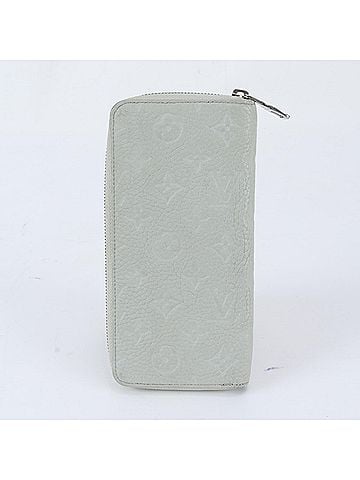 Louis Vuitton Louis Vuitton RFID-protected Taurillon Leather Monogram Zippy Wallet Vertical Long for Men (view 2)