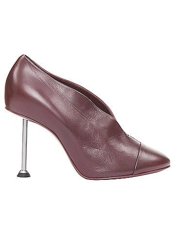 Victoria Beckham Victoria Beckham Pin leather silver nail pumps (view 1)