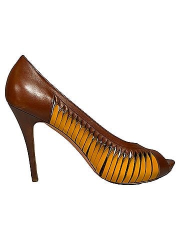 Alexander McQueen Alexander McQueen Colorblock Pumps in Brown Leather (view 1)