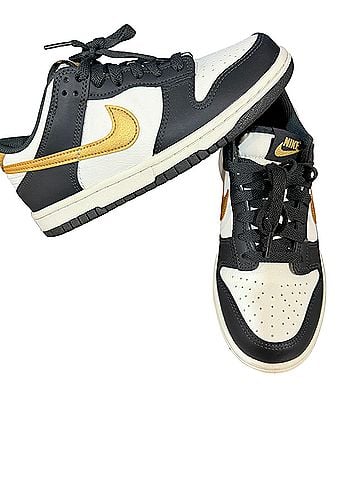 Nike Sneakers (view 1)