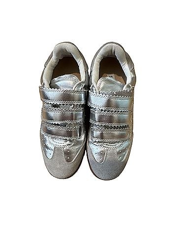 Steve Madden Sneakers (view 1)