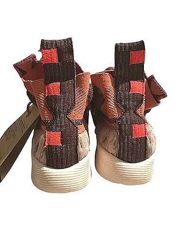 Nike Ispa Sense Flyknit Sneakers (view 2)