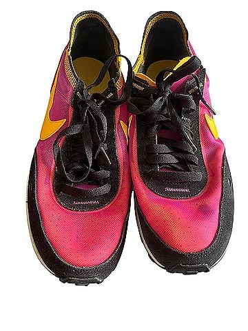Nike Sneakers (view 2)