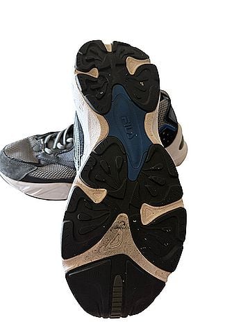 FILA Sneakers (view 2)