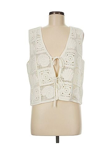 Rails Sleeveless Button-Down Shirt (view 1)