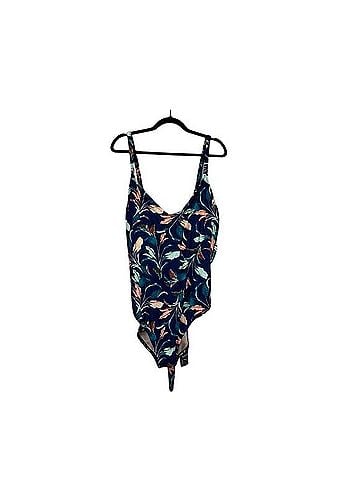 MYNAH One Piece Swimsuit (view 1)